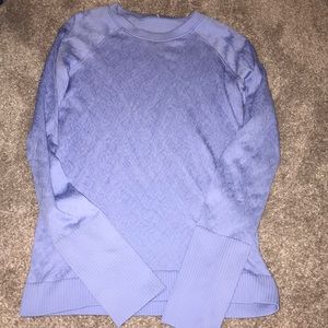 Athletic long sleeve